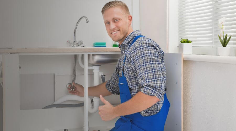 Expert burst pipe repair services in Fair Play, MO